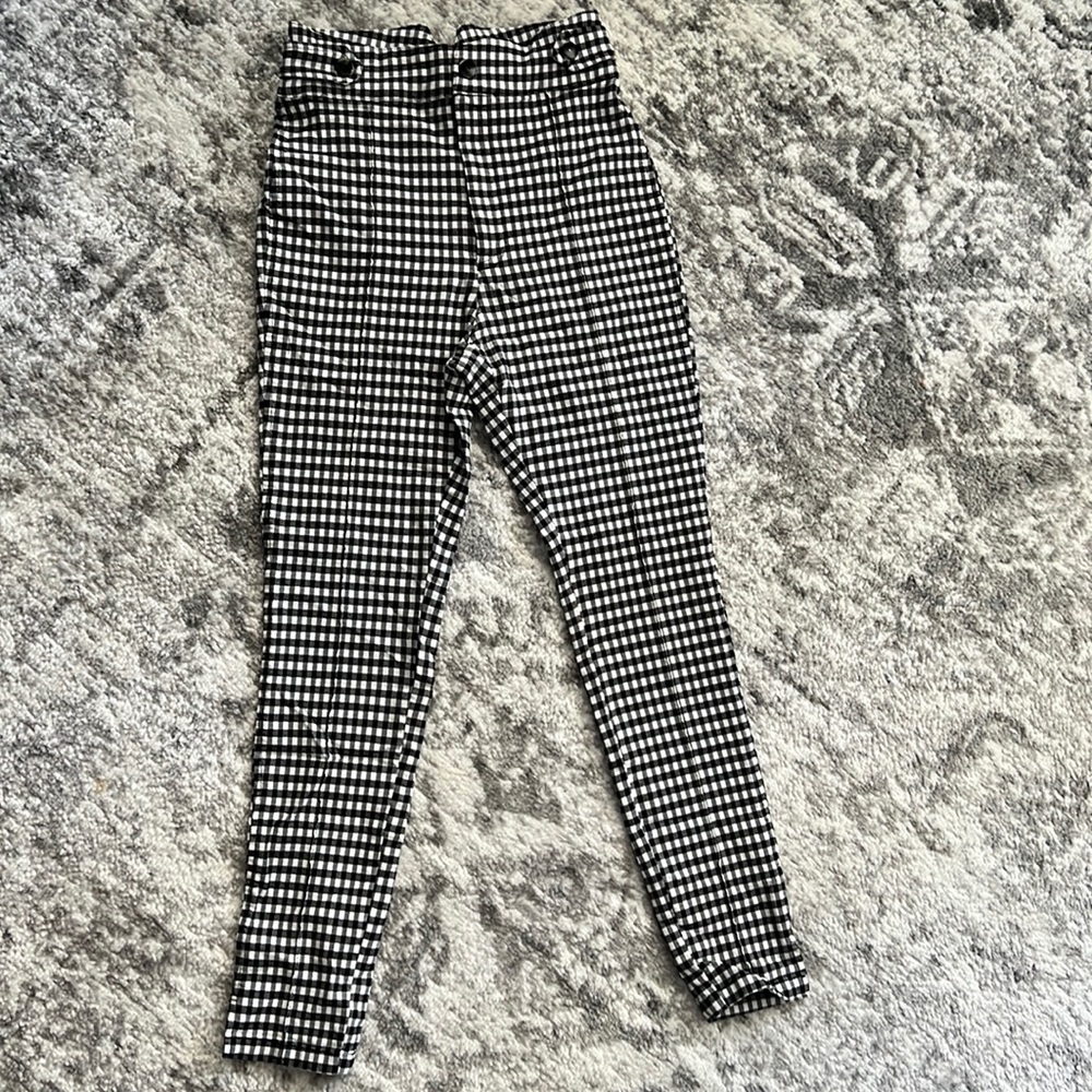 High wasted black and white plaid pants size small Urban Outfitters